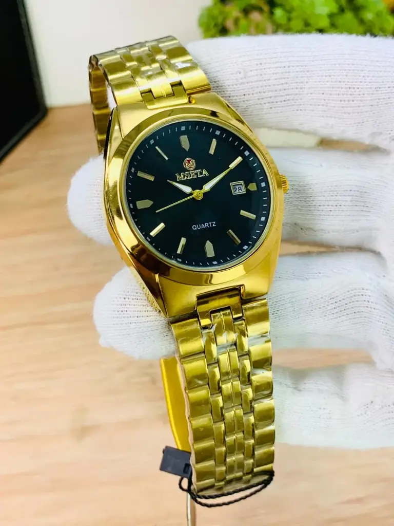 MSETA Quartz Classic Watch (All-Gold & Black Dial)