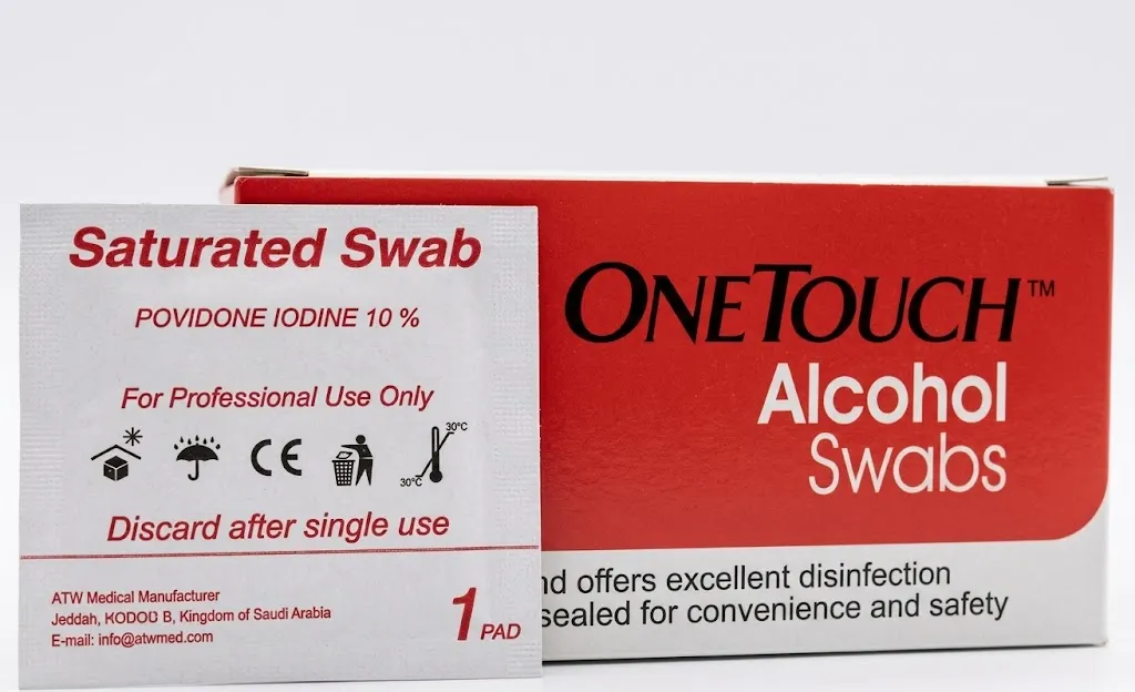 ALCOHOL SWAB 200S